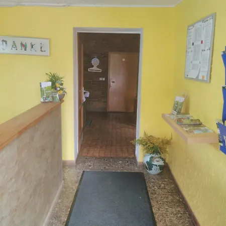 Hotel Ferienparadies Waldidylle, Familiengefuehrt Seit Ueber 20 Jahren - Mit Grossem Pool Und Viel Platz! 3*