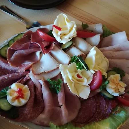 Hotel Ferienparadies Waldidylle, Familiengefuehrt Seit Ueber 20 Jahren - Mit Grossem Pool Und Viel Platz! 3*