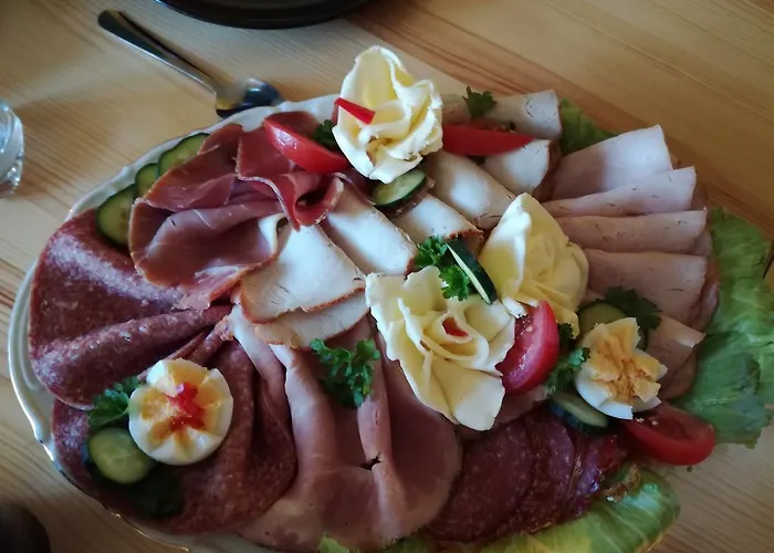 Hotel Ferienparadies Waldidylle, Familiengefuehrt Seit Ueber 20 Jahren - Mit Grossem Pool Und Viel Platz! 3*